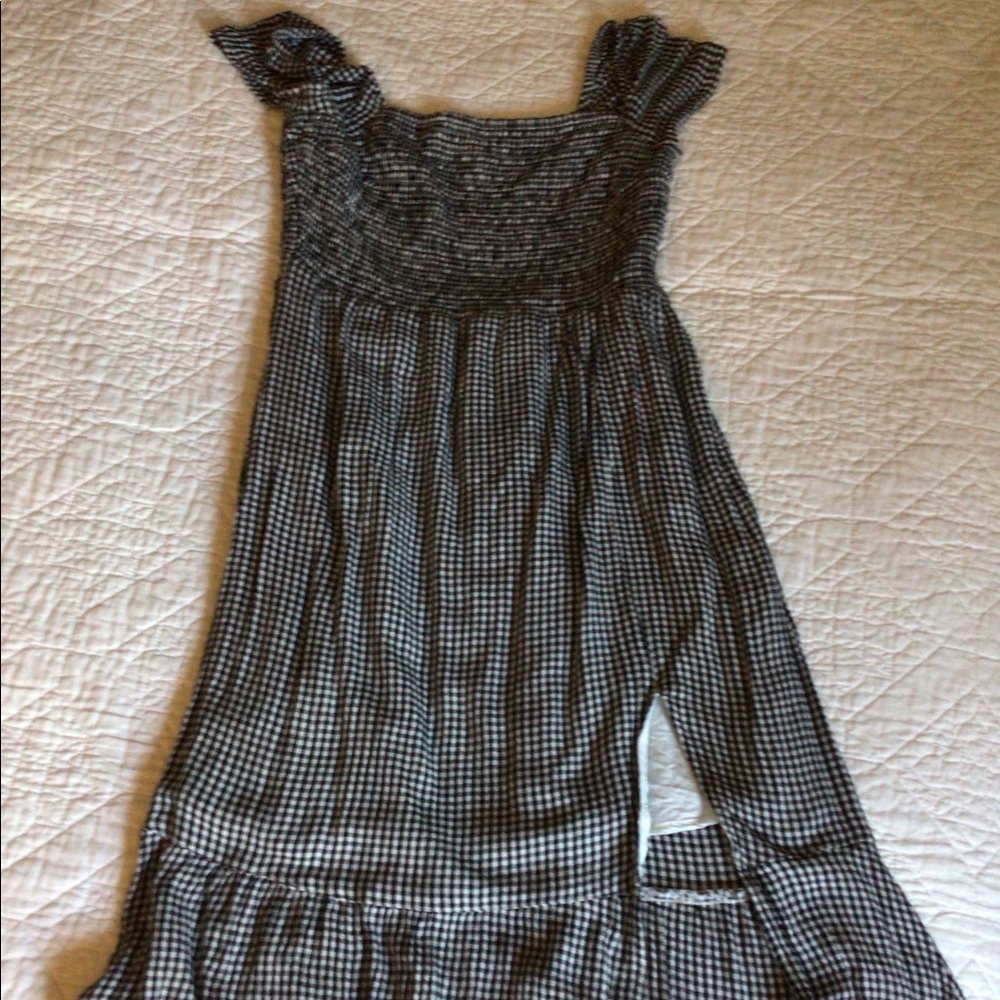 Abercrombie & Fitch black and white gingham check dress with slit